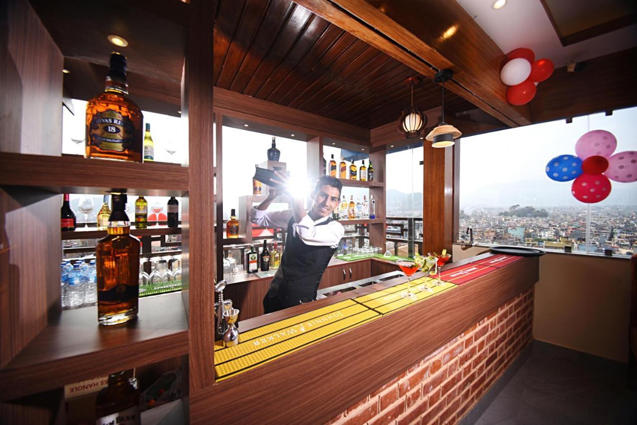 Hotel Thamel Park カトマンズ エクステリア 写真